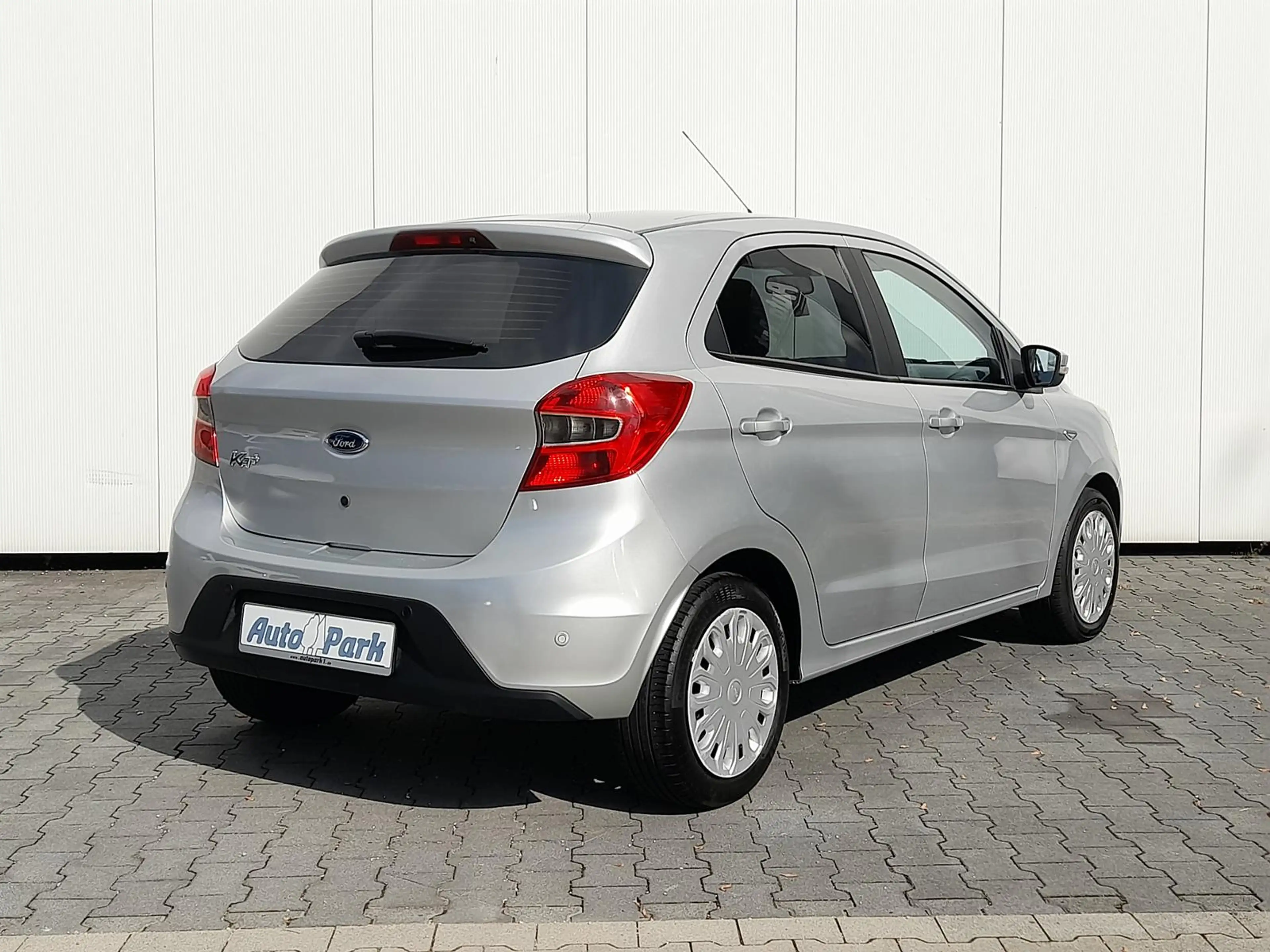 Ford Ka/Ka+ 1.2 Cool & Sound SHZ~PDC~MFL~SCHECKHEFTGEPFL. — photo 3
