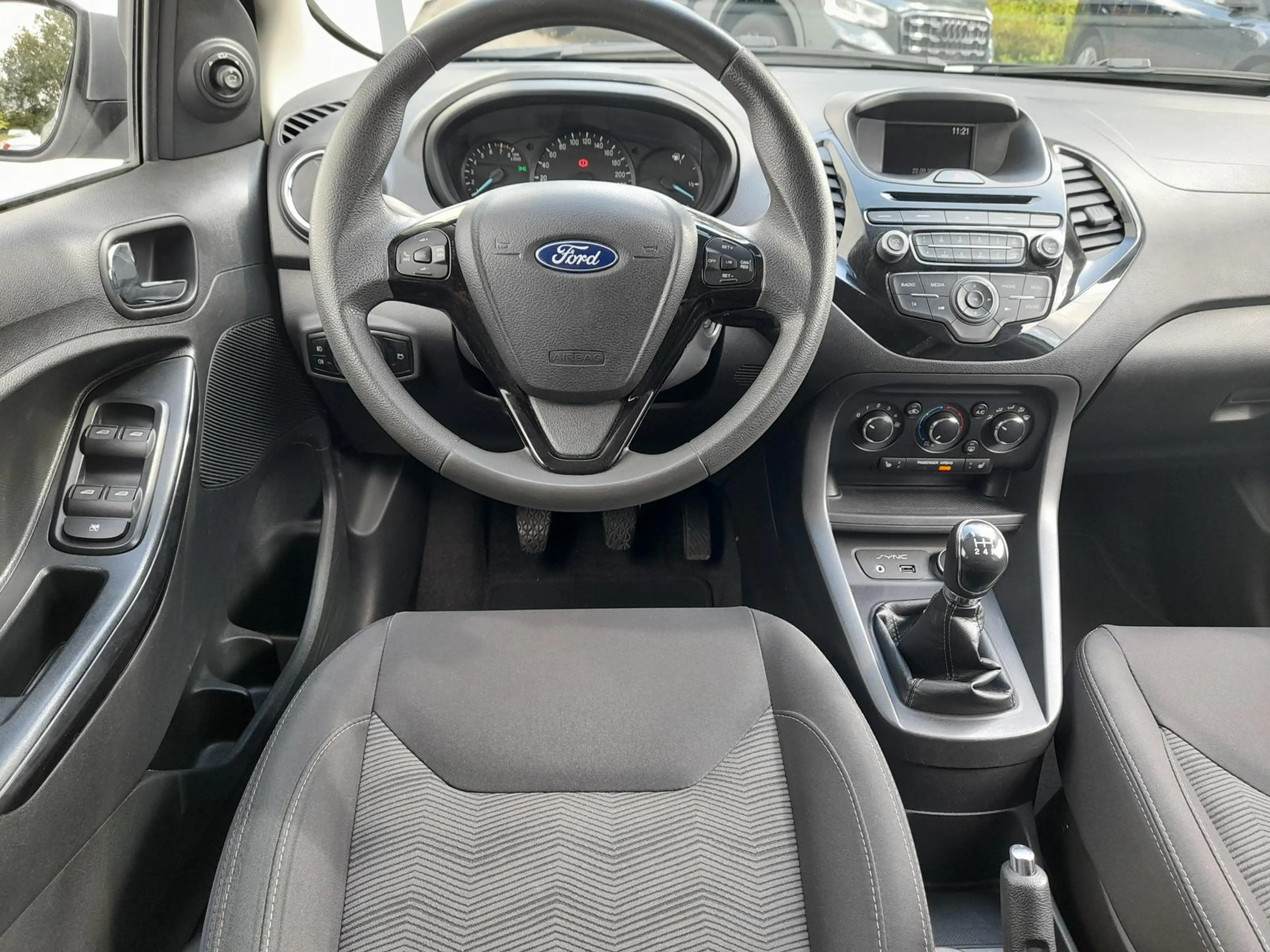 Ford Ka/Ka+ 1.2 Cool & Sound SHZ~PDC~MFL~SCHECKHEFTGEPFL. — photo 20