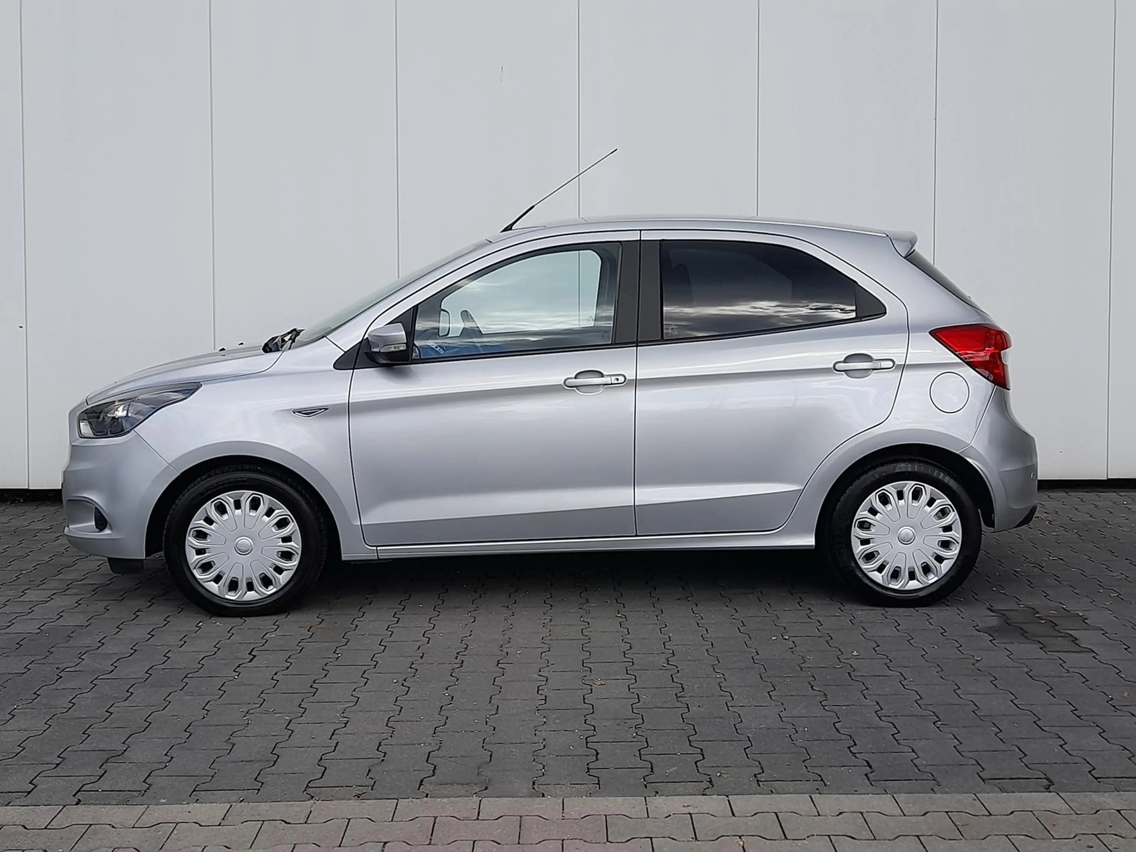 Ford Ka/Ka+ 1.2 Cool & Sound SHZ~PDC~MFL~SCHECKHEFTGEPFL. — photo 9