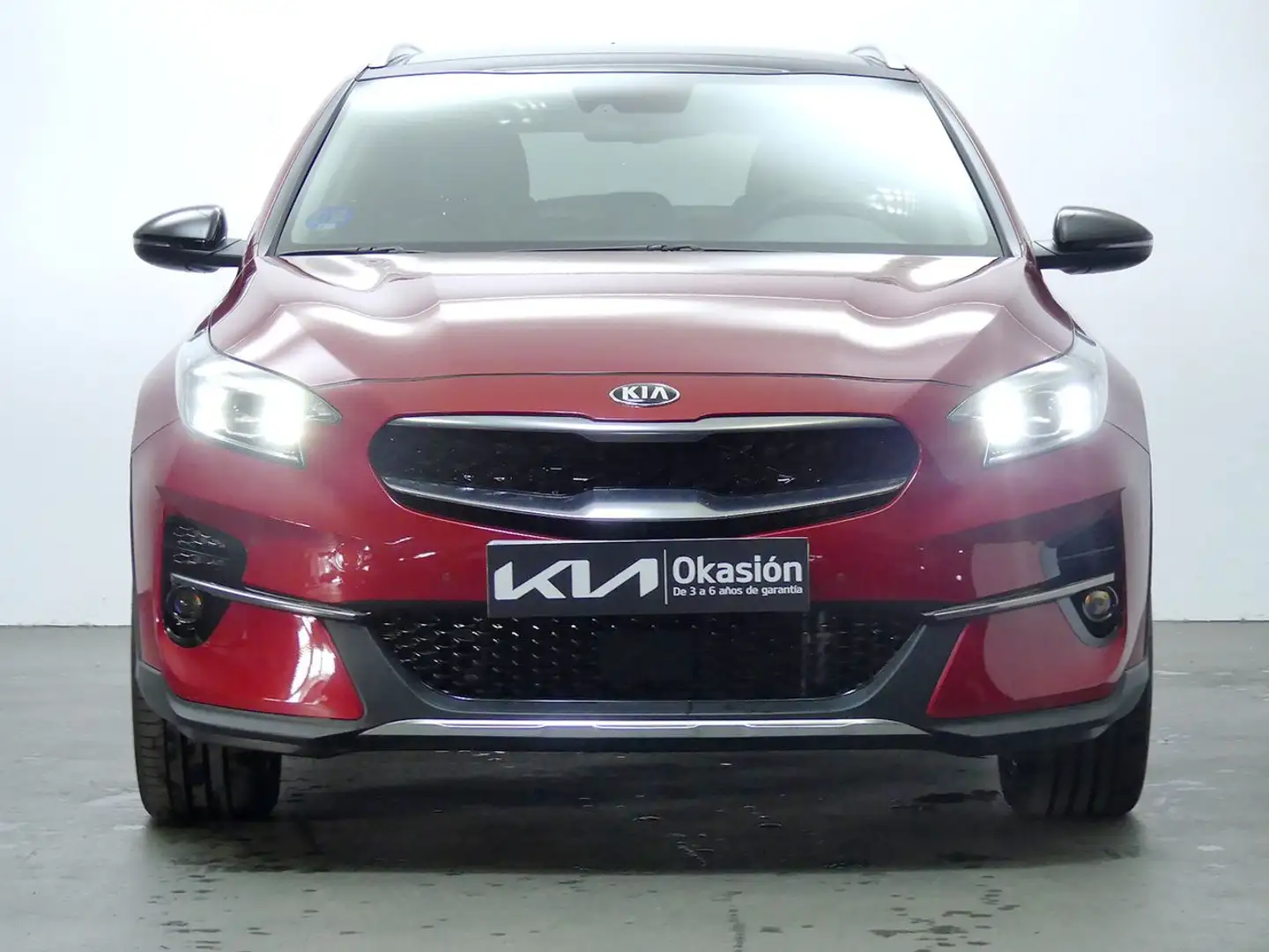 Kia XCeed 1.6 GDI PHEV EMOTION 141 5P Rojo - 2