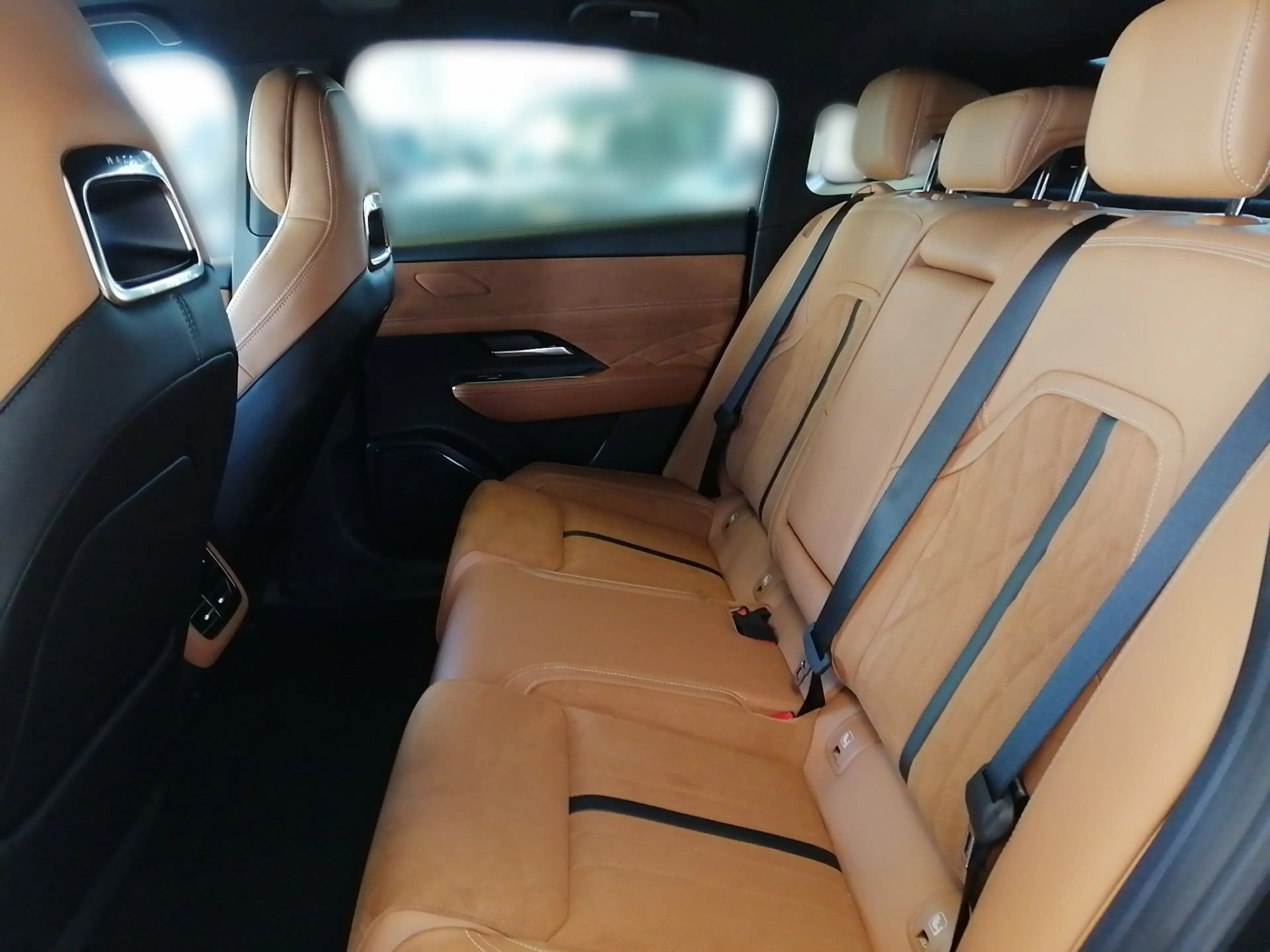 Mazda 6e LR 245PS TAKUMI PLUS RED WEEK — photo 9