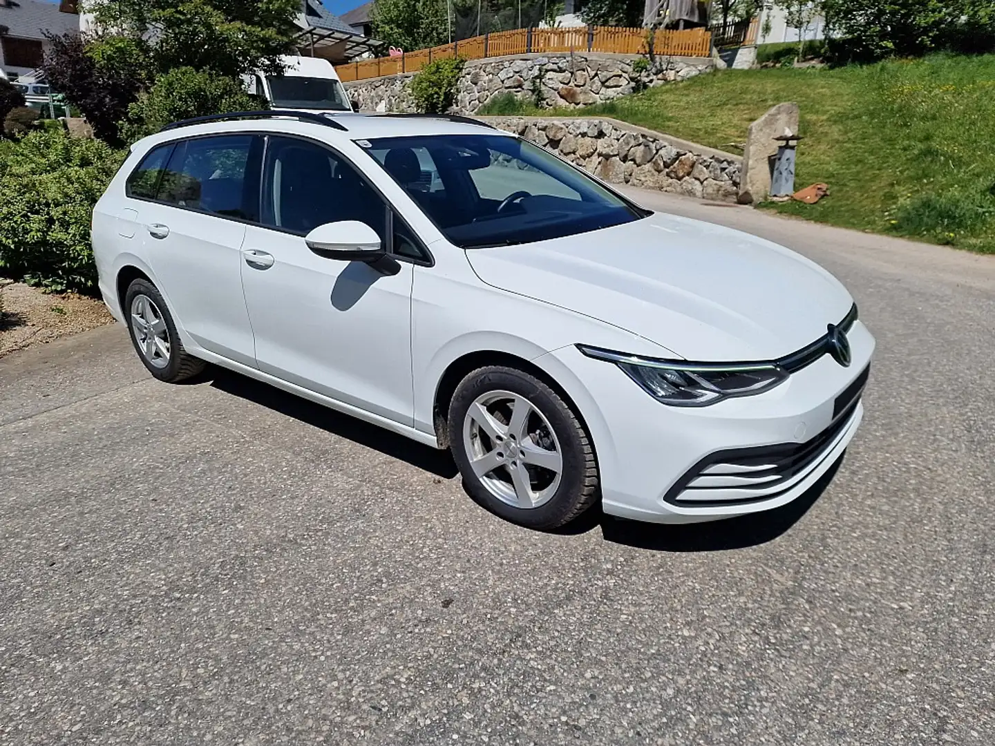 Volkswagen Golf 8 Var. 2,0 TDI ACC Virtual Cockbit Erstbesitz L... Weiß - 1