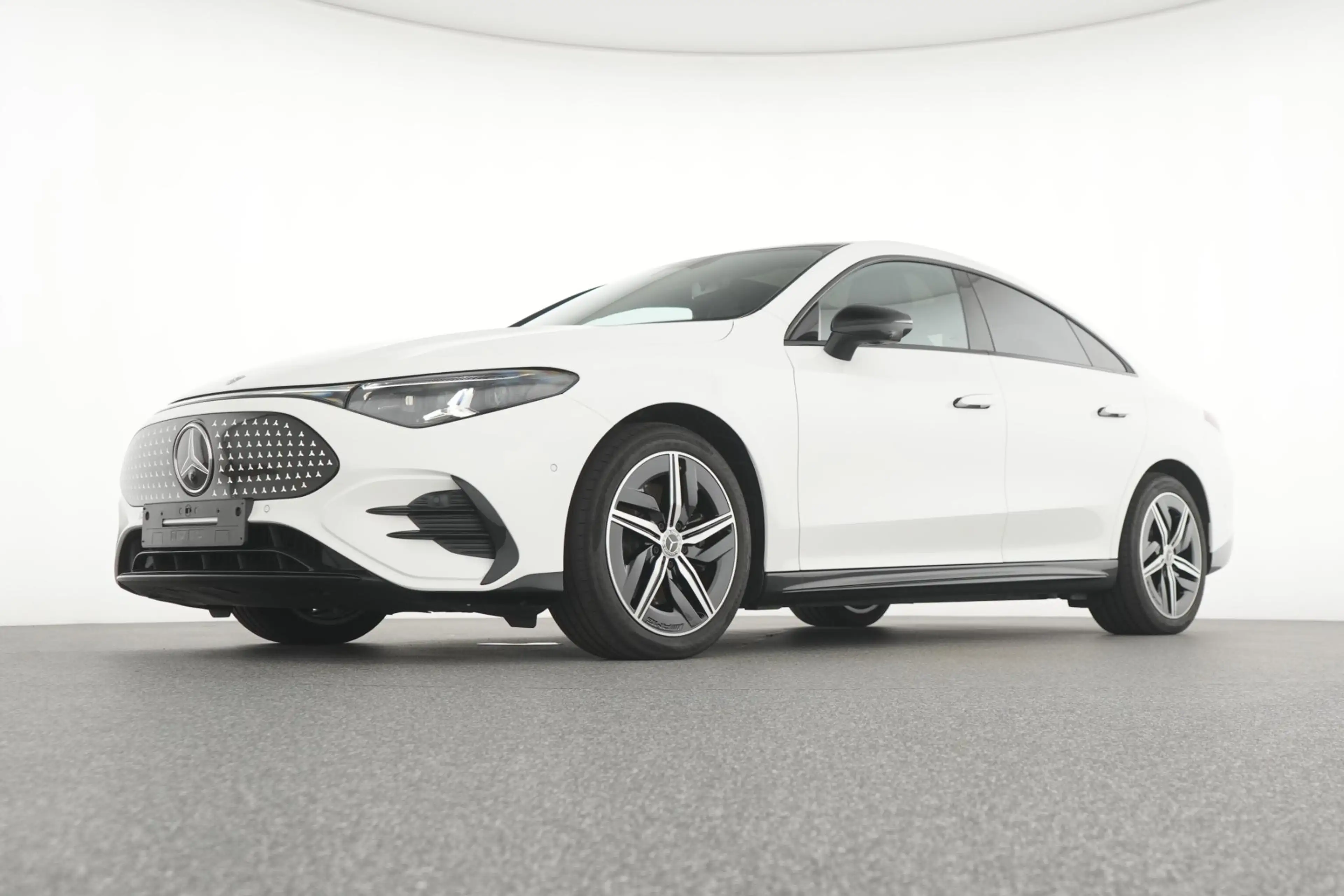 Mercedes-Benz CLA 250 250+ AMG Line - Pack Night — photo 7
