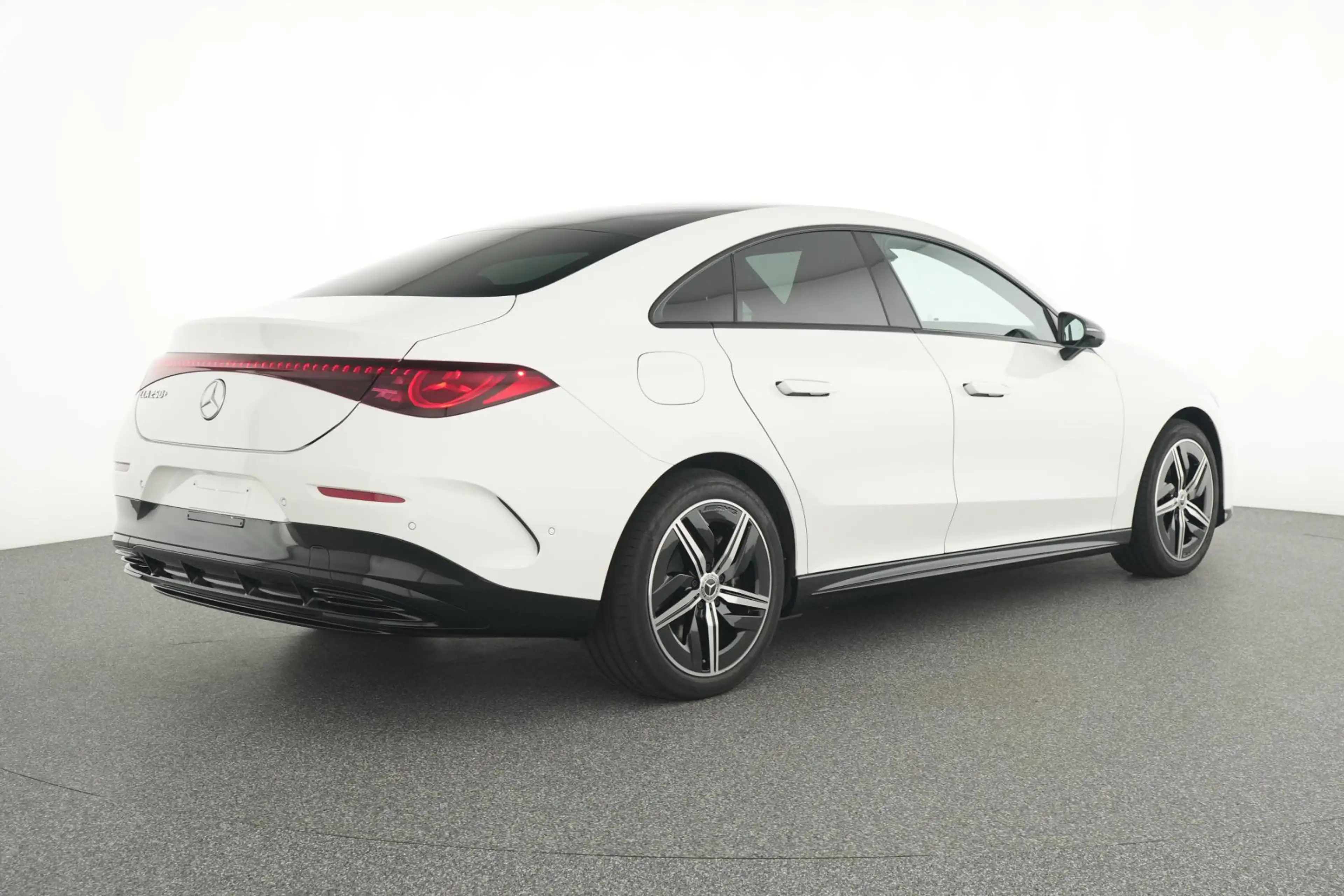 Mercedes-Benz CLA 250 250+ AMG Line - Pack Night — photo 3