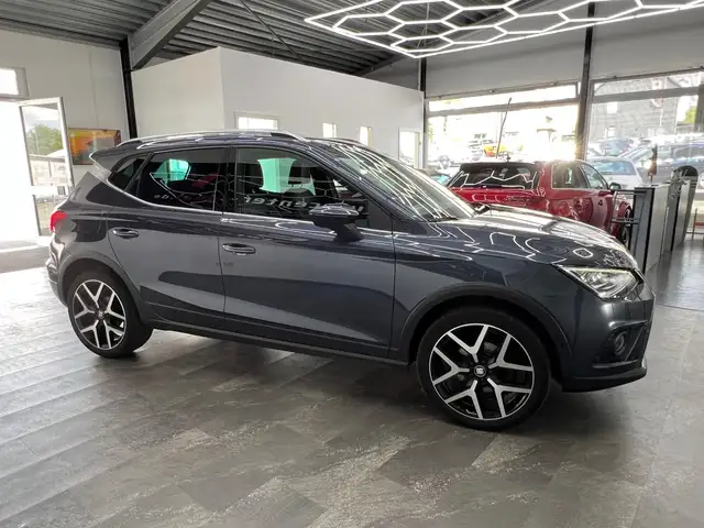 Seat Arona view 8