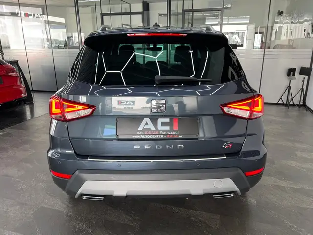 Seat Arona view 6