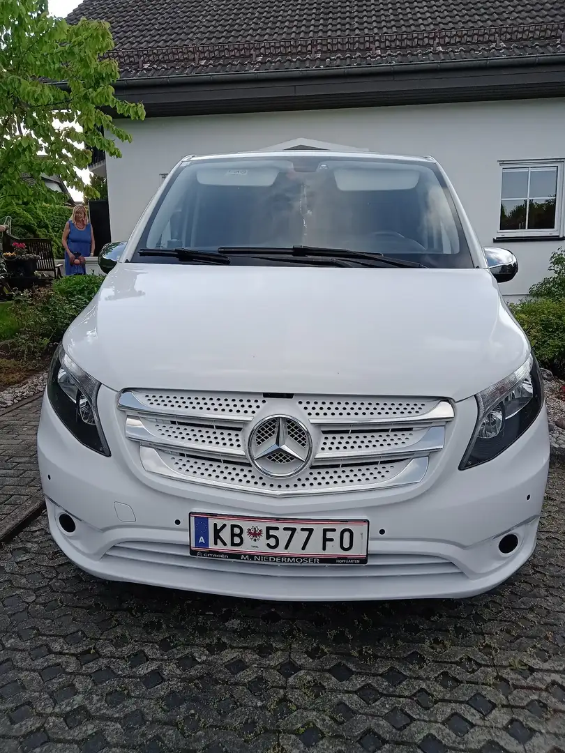 Mercedes-Benz Vito Tourer Select 111 BlueTEC extralang - 2