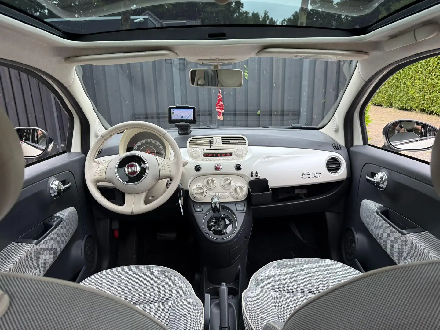 Fiat 500 1.2 Lounge Automaat PANO navi Bianco - 2