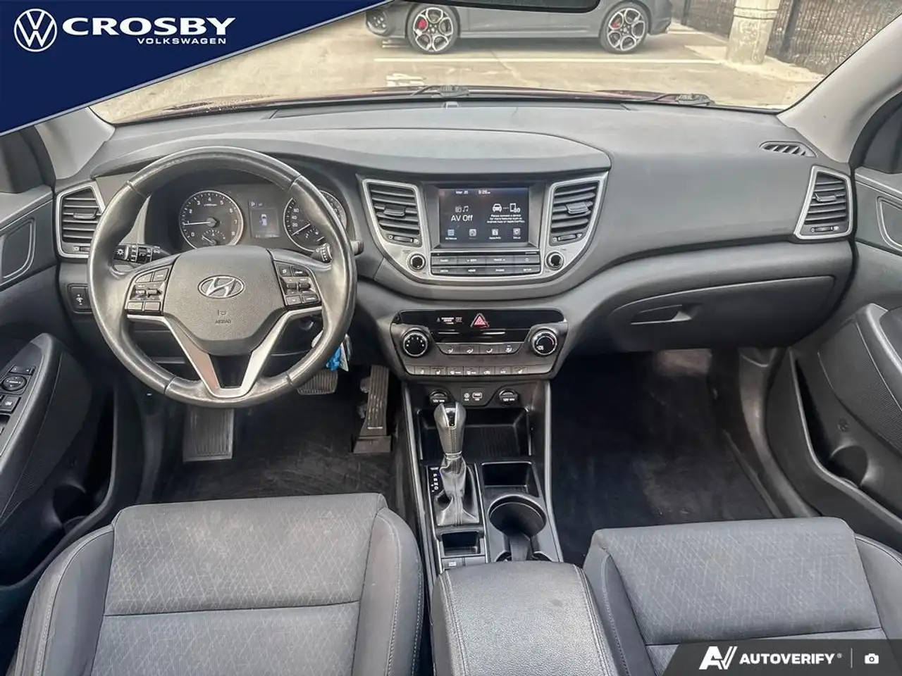 Hyundai TUCSON снимка Hyundai TUCSON
