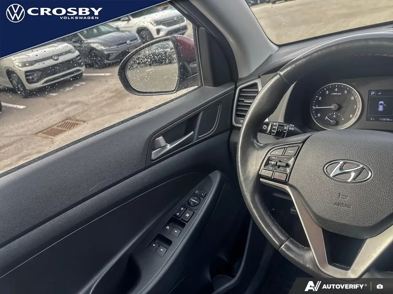Hyundai TUCSON снимка Hyundai TUCSON