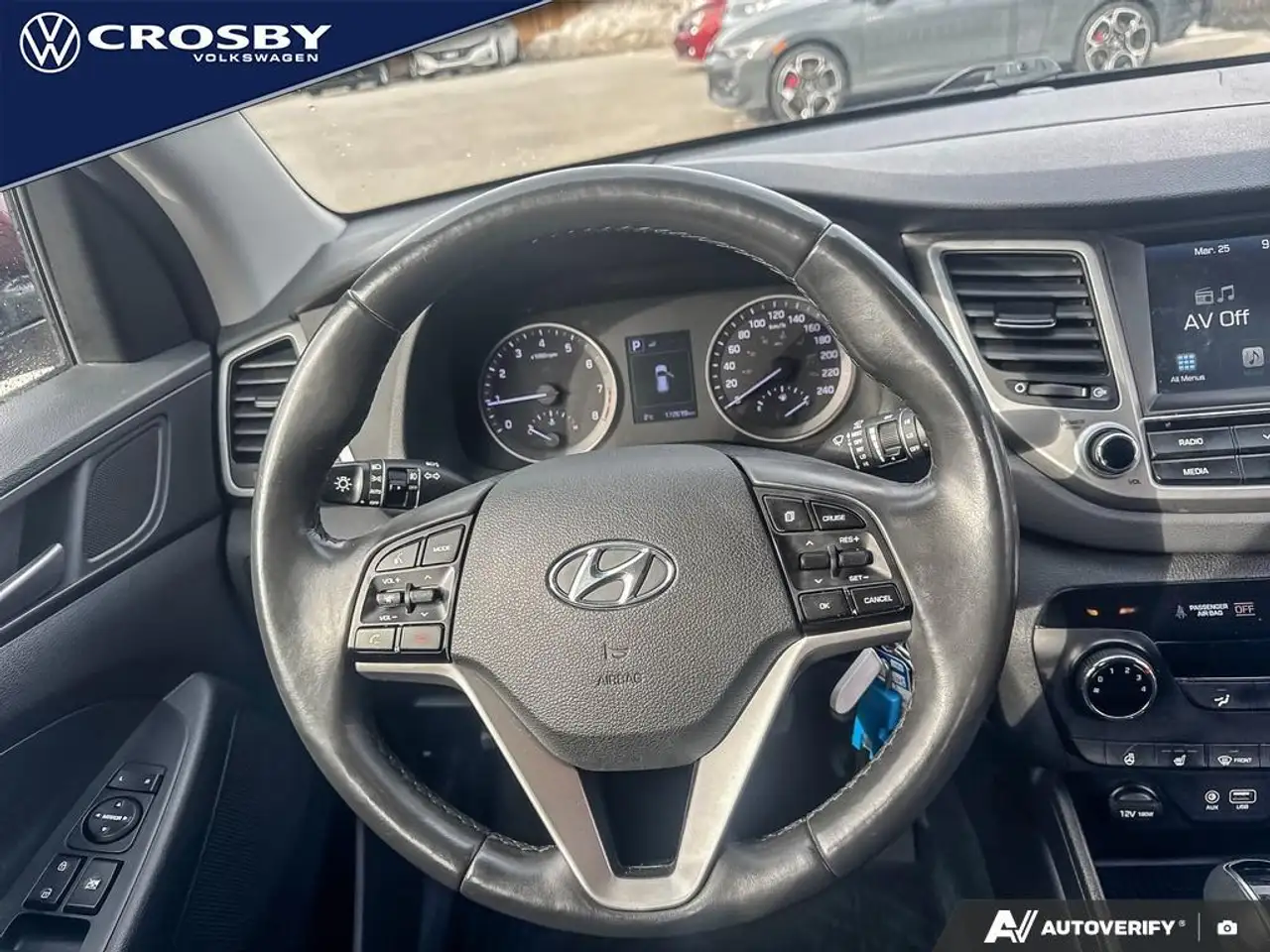 Hyundai TUCSON снимка Hyundai TUCSON