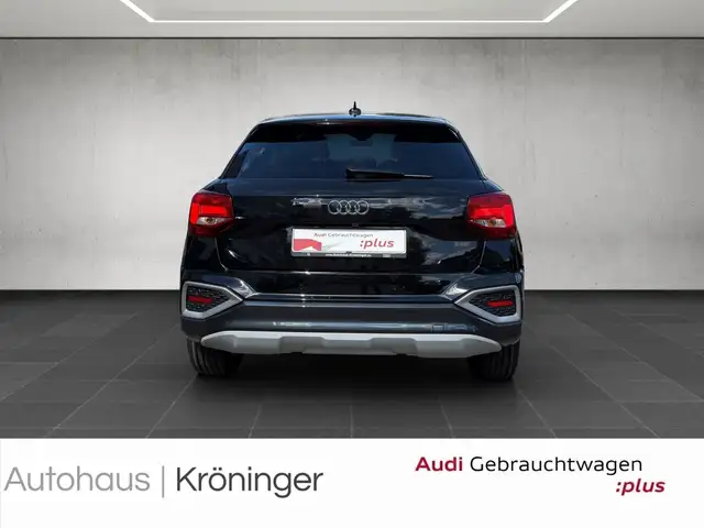 Audi Q2 view 6