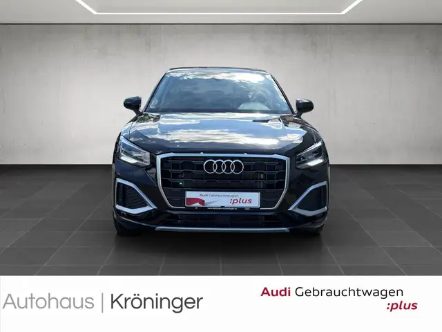 Audi Q2 view 5