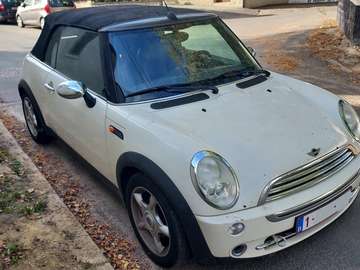 Mini Cabrio Essence !!! Perte d'eau !!!