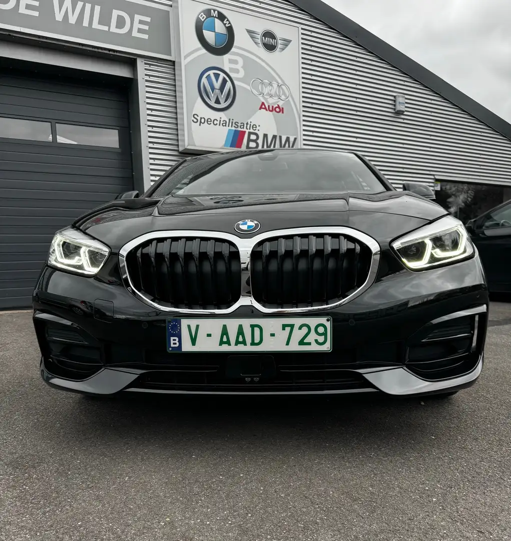 BMW 118 ACTIVE CRUISE |  PANO | APPLE | DAB | HIFI | SPORT Black - 2