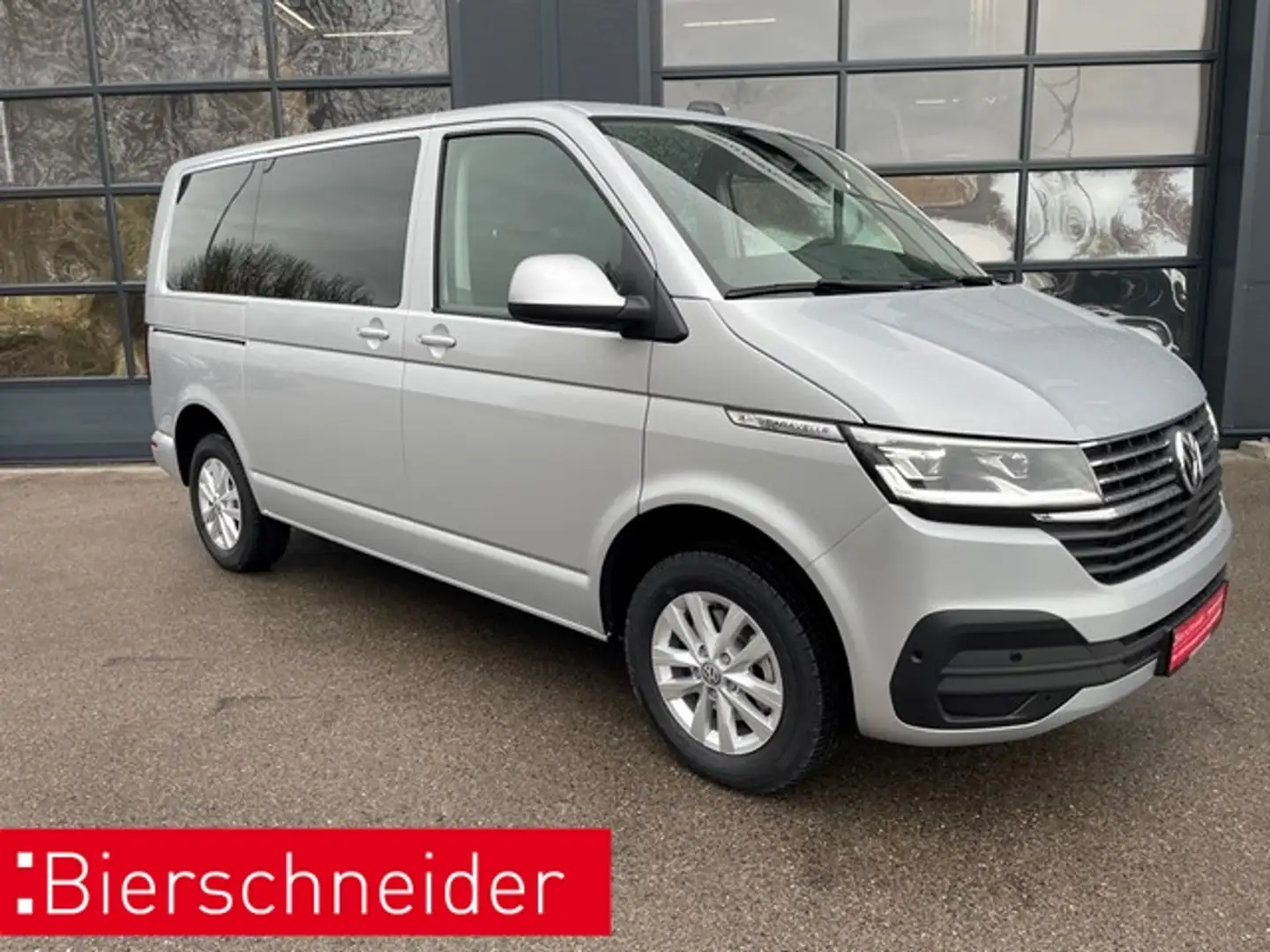 Volkswagen T6.1 Caravelle KR 2.0 TDI DSG Comfortline 9-S. NAVI ACC BLINDSPOT Zilver - 1