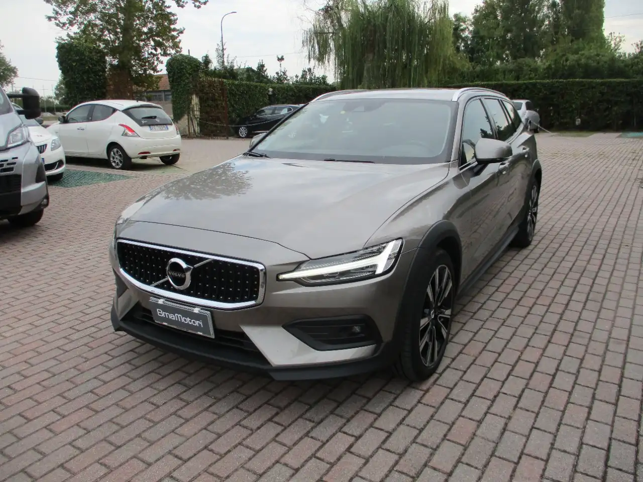 Volvo V60 Cross Country