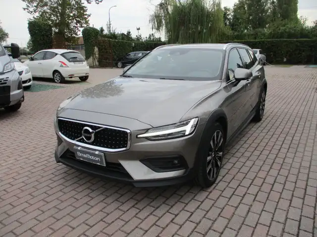Volvo V60 Cross Country 2.0 b4 Business Pro AWD auto CarPlay/Camera/Portellone