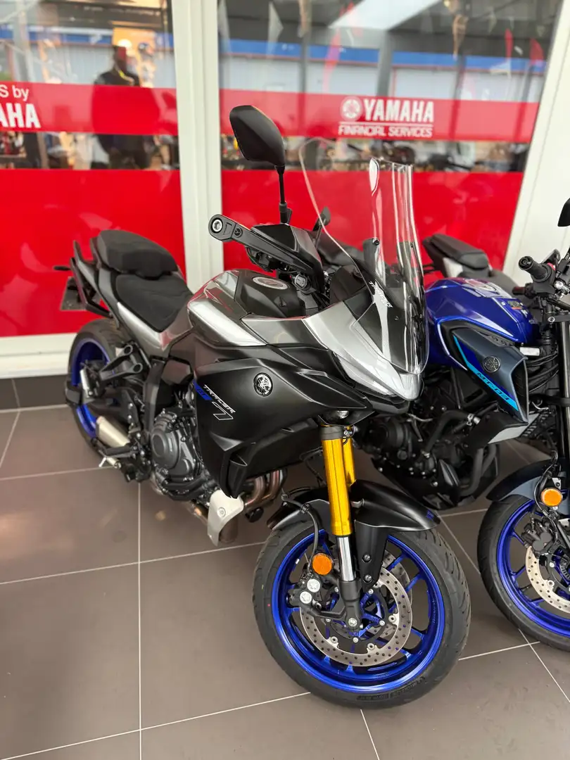Yamaha Tracer 7 GT Silber - 1