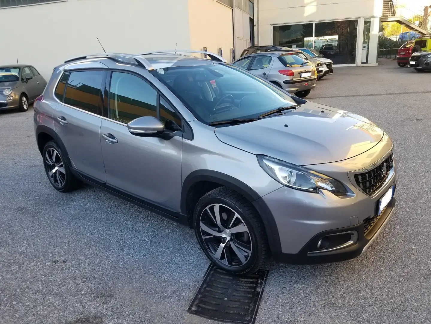 Peugeot 2008 2008 1.5 bluehdi Allure s Gris - 1