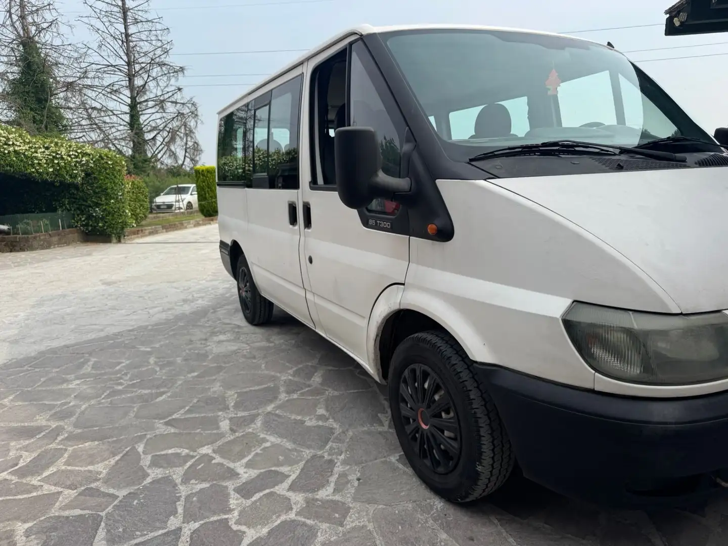 Ford Transit 300 2.0 TD/85 cat PC-TM Combi Blanco - 2
