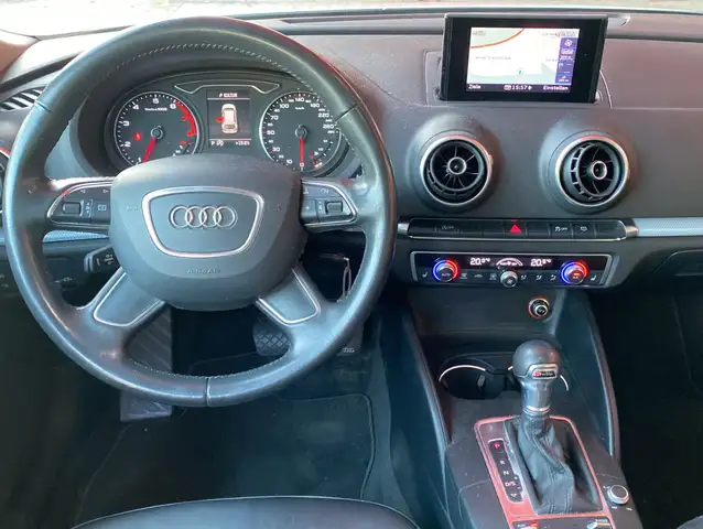 Audi A3 view 9