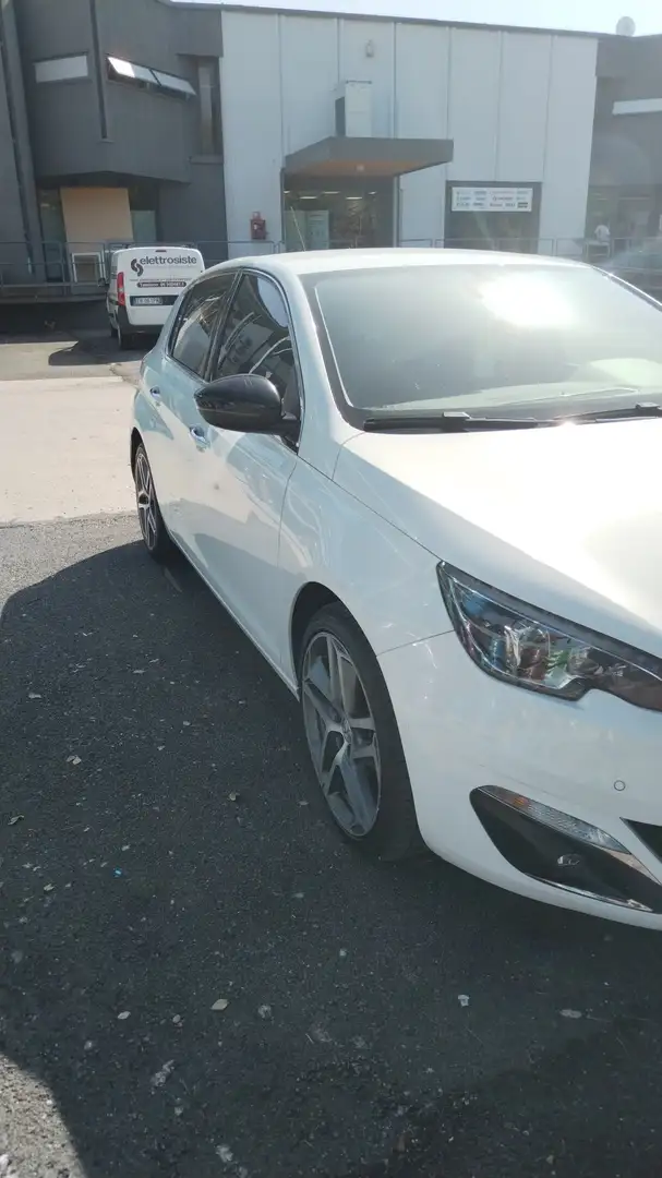 Peugeot 308 5p 1.6 e-hdi 8v Business s&s 115cv - 1