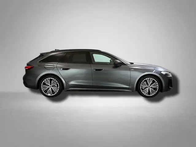 Audi A5 view 6