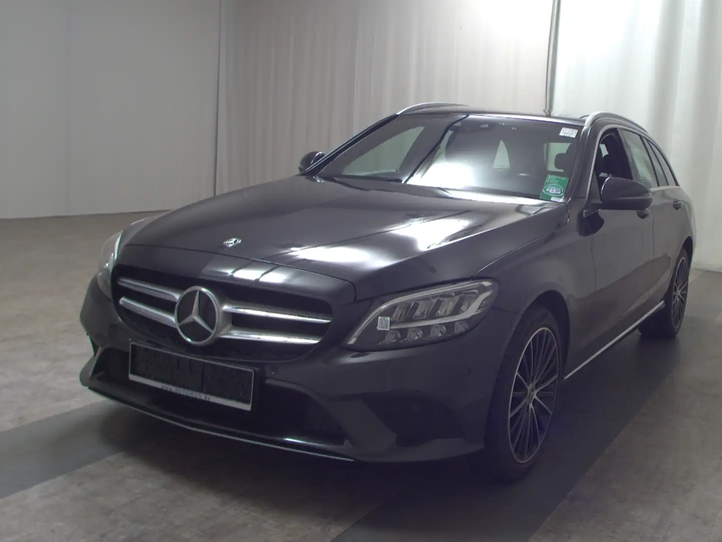 Mercedes-Benz C 300 T d 4M Avantgarde Navi LED Pano Widescreen Grau - 2