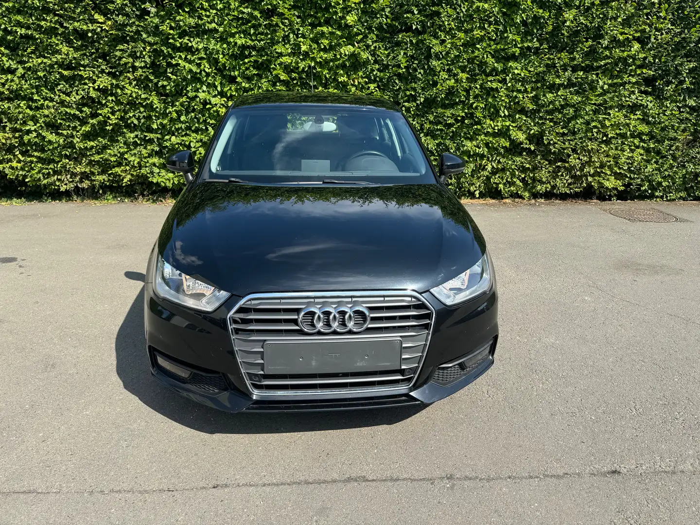 Audi A1 A1 Sportback 1.4 TDi / CUIR / / NAV / - 2