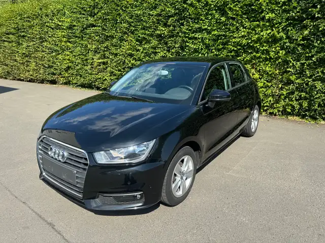 Audi A1 A1 Sportback 1.4 TDi / CUIR / / NAV /