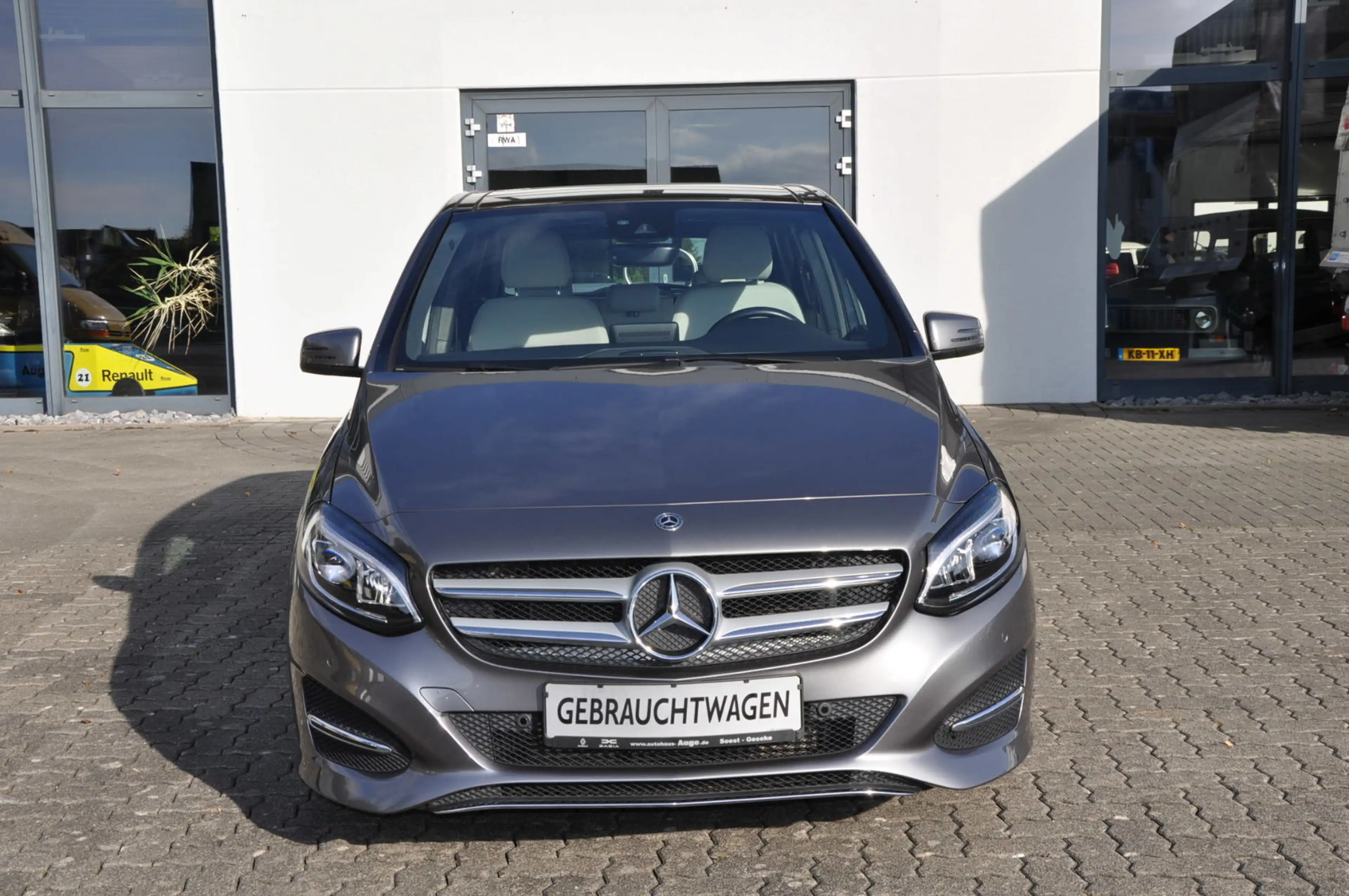 Mercedes-Benz B 200 *NAVI*BLUETHOOTH*PDC* — photo 3