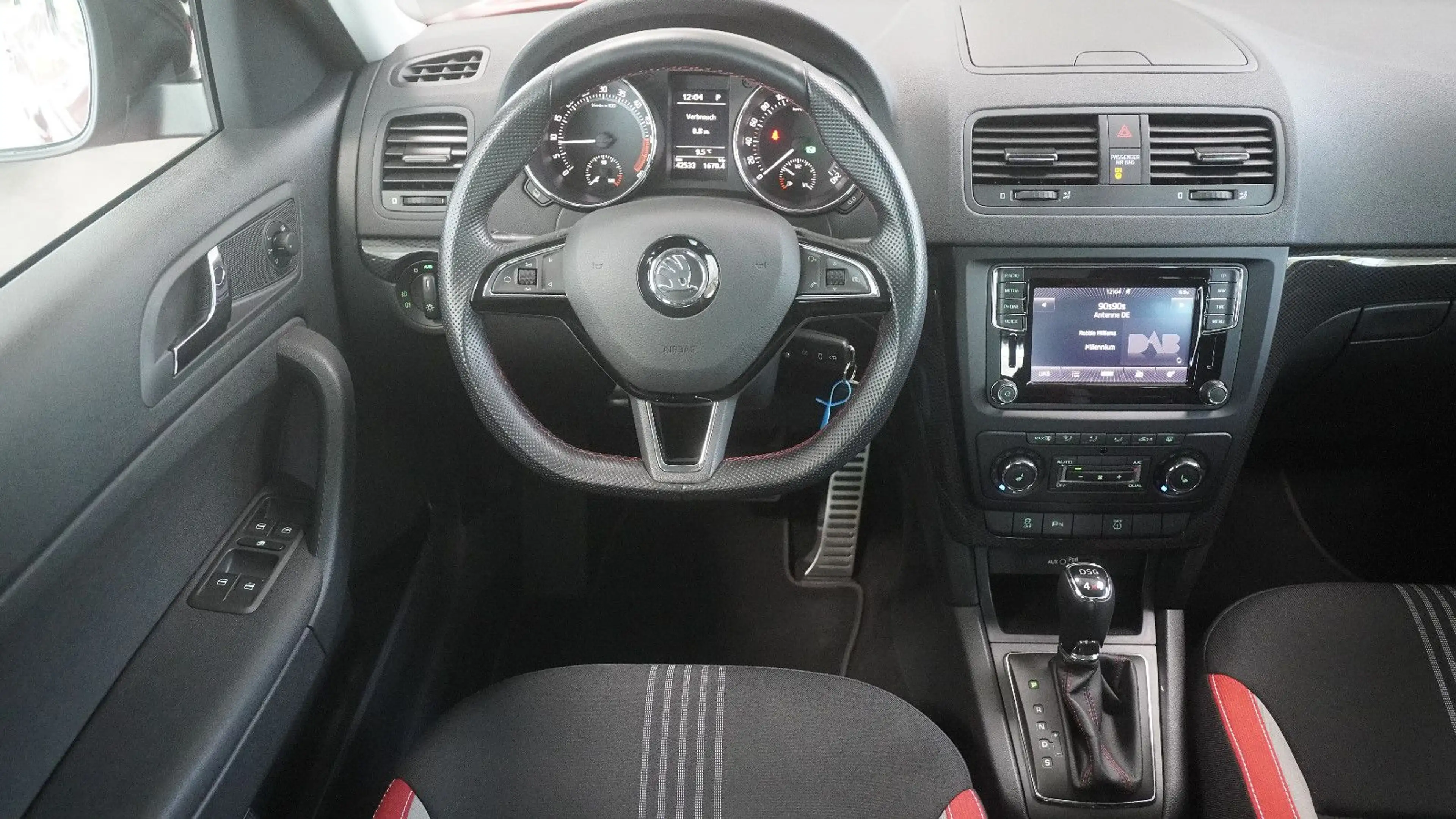 Skoda Yeti Monte Carlo 4x4 DSG *DAB*NAVI*KAM*SHZ*XENON — photo 10