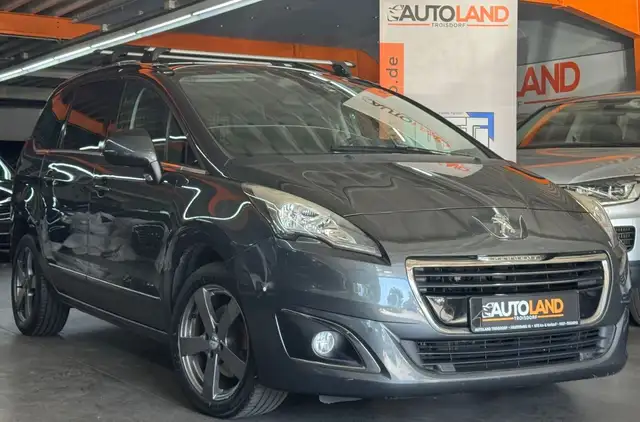 Peugeot 5008 Allure*7SITZER*AUTOMATIK*HUD*NAVI*SHZG*PDC*