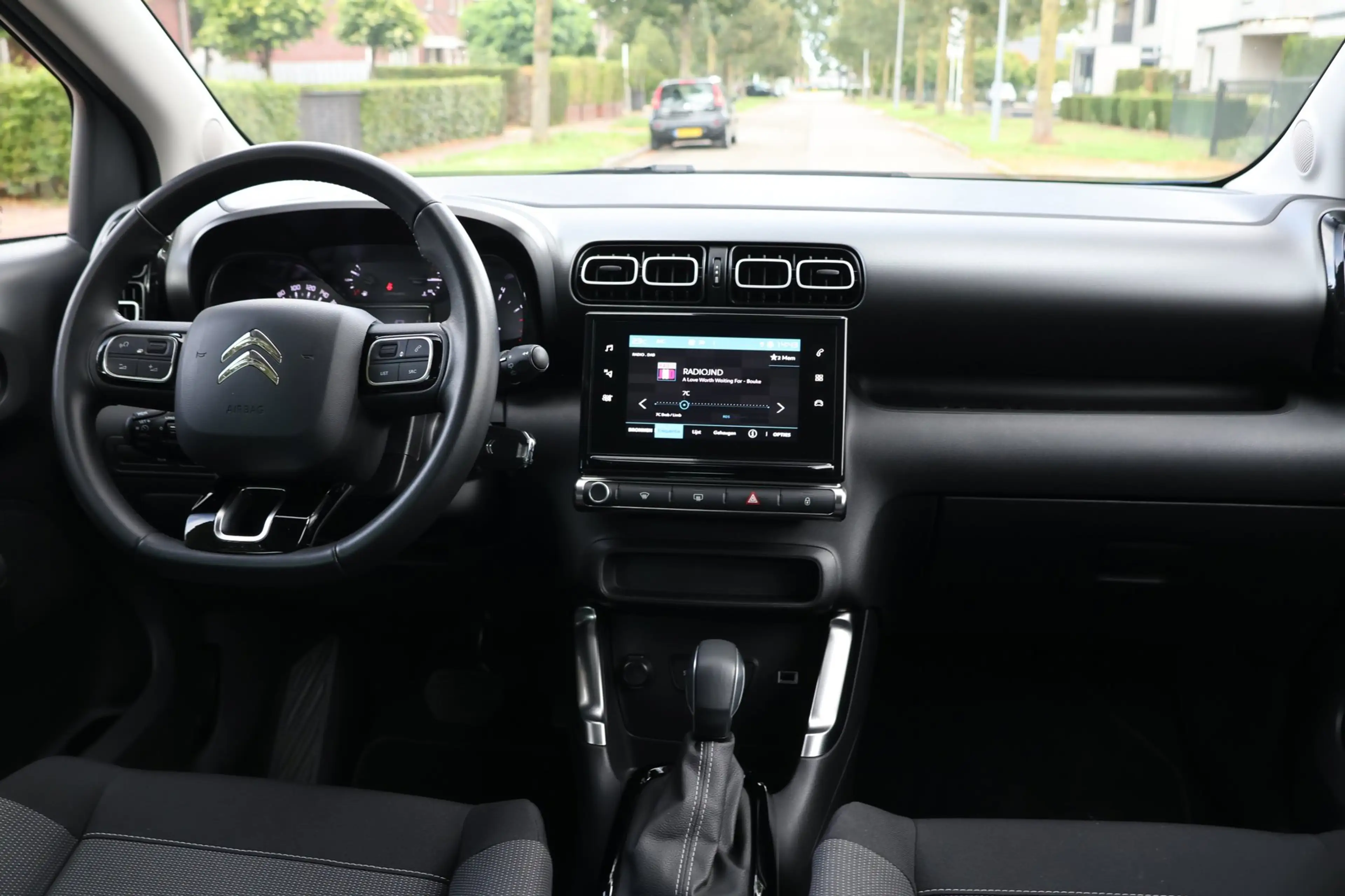 Citroen C3 Aircross 1.2 PureTech Feel | AUTOMAAT | CARPLAY | CLIMA | C — photo 8