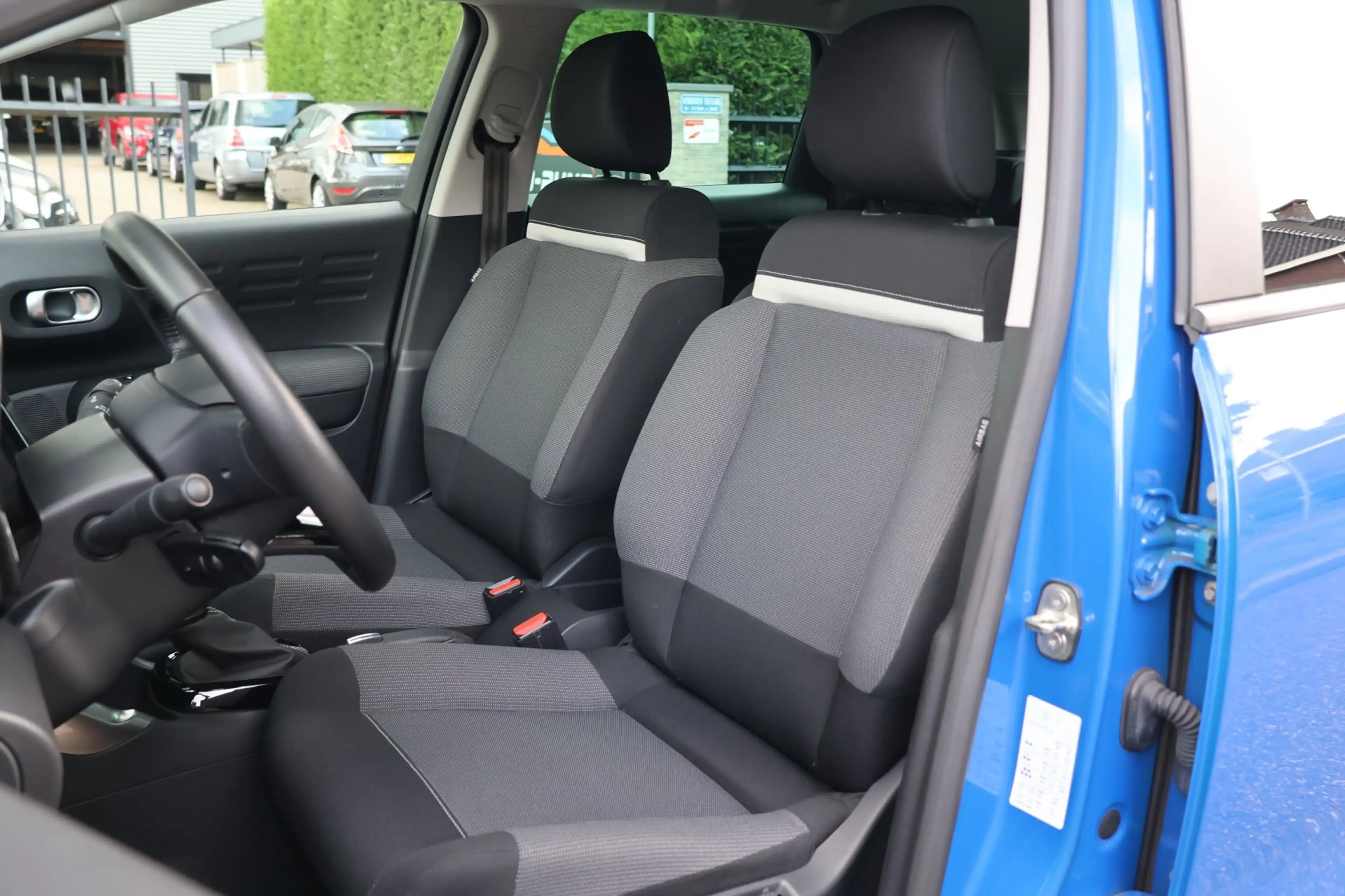 Citroen C3 Aircross 1.2 PureTech Feel | AUTOMAAT | CARPLAY | CLIMA | C — photo 9