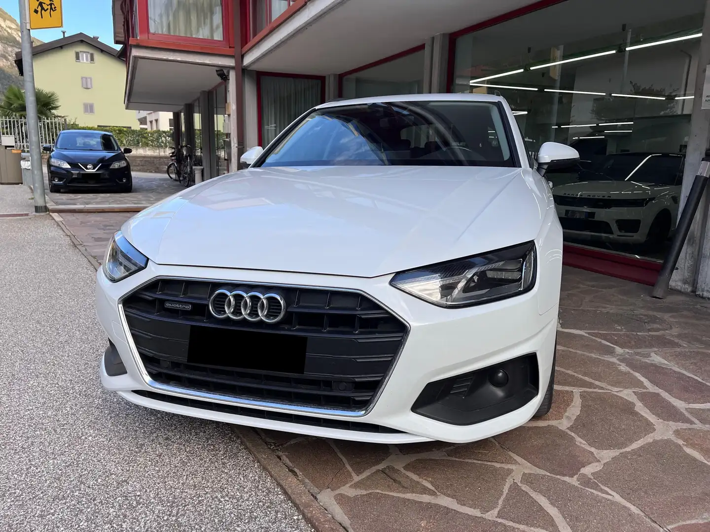 Audi A4 A4 Avant 40 2.0 tdi Business quattro 190cv stronic Bianco - 2