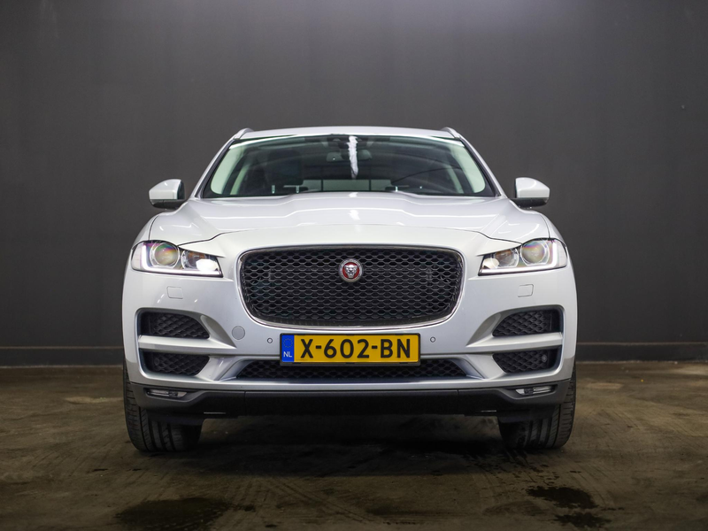 Jaguar F-Pace 2.0 Portfolio AWD 20d | Lederen bekleding — photo 12