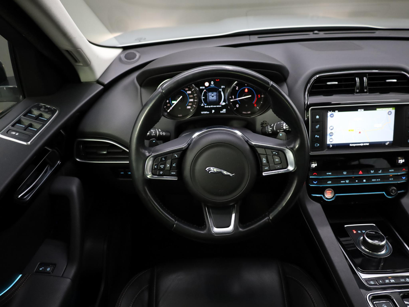 Jaguar F-Pace 2.0 Portfolio AWD 20d | Lederen bekleding — photo 4