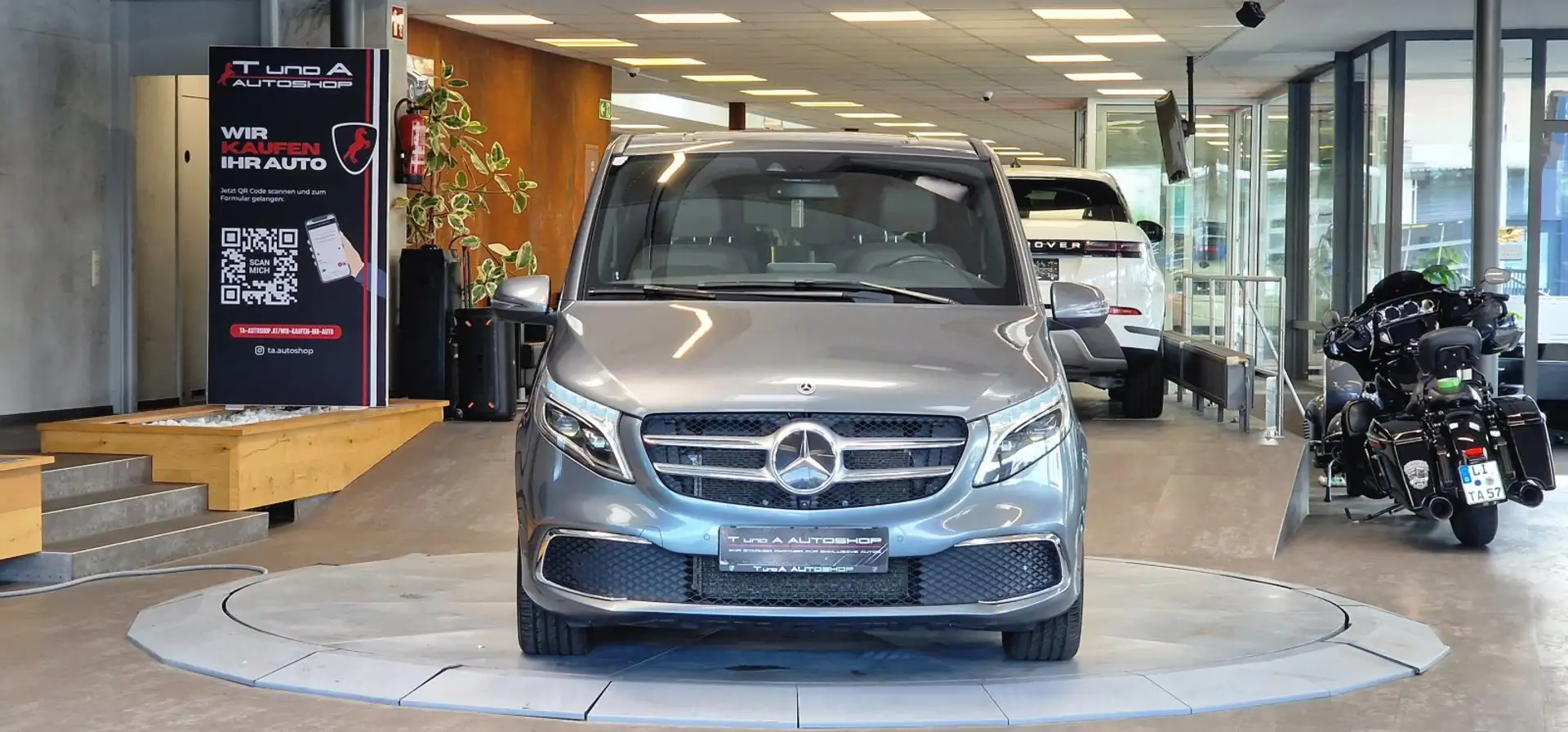 Mercedes-Benz V 300 d 4-Matic Avantgarde A-Edition 6-Sitzer 2-Hand Aut Grau - 2