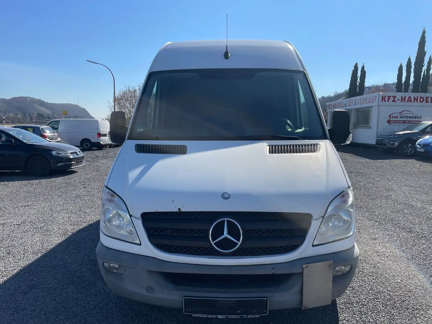 Mercedes-Benz Sprinter II Kasten 318/319 CDI Bílá - 2