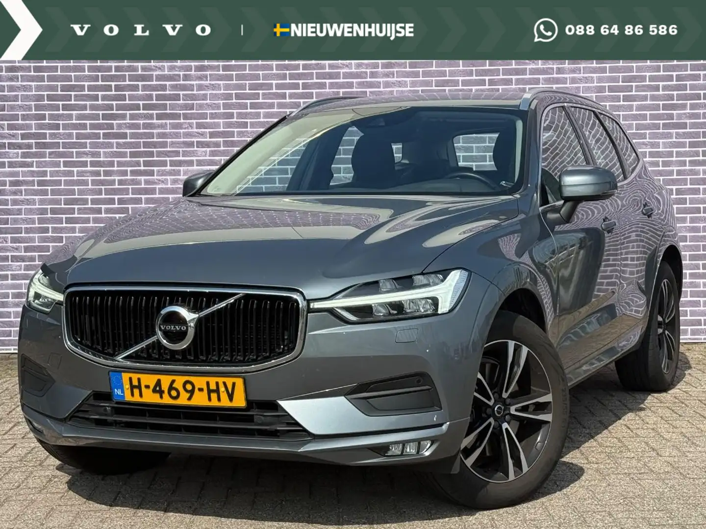 Volvo XC60 2.0 B5 Momentum Pro | Trekhaak | Memory | Standkac Grijs - 1