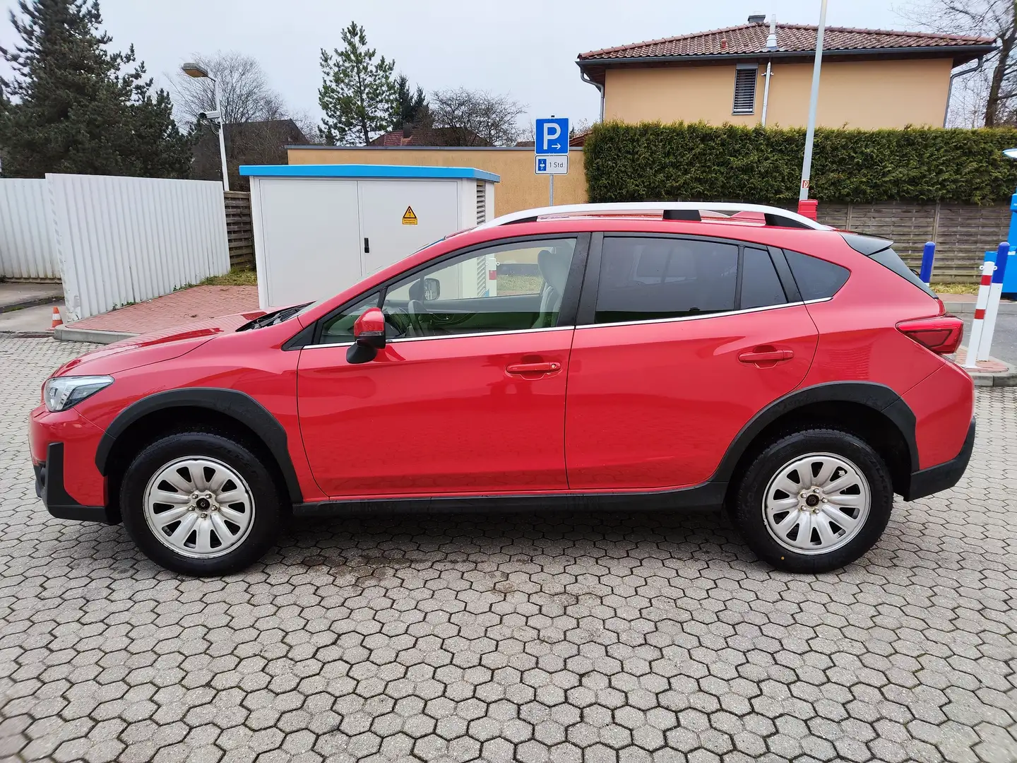 Subaru XV XV 1.6i Lineartronic Comfort Roşu - 1