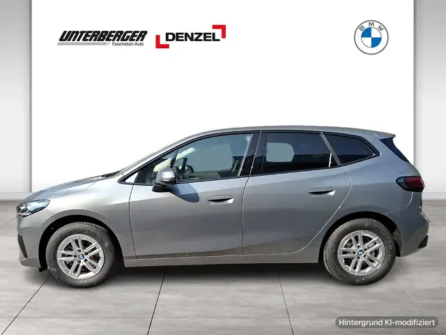 BMW 2 Series view 3