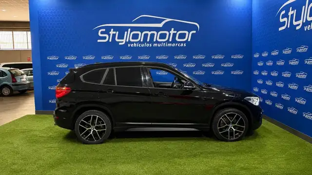 BMW X1 view 14