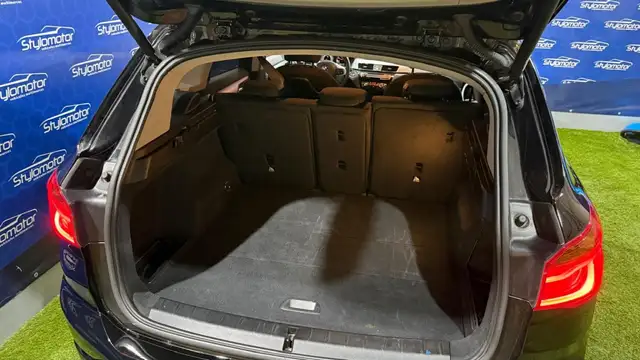 BMW X1 view 2