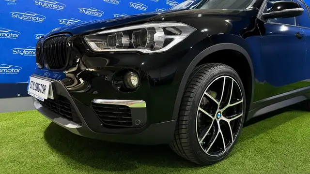 BMW X1 view 9