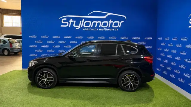 BMW X1 view 21