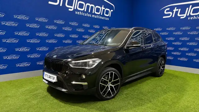 BMW X1 main image