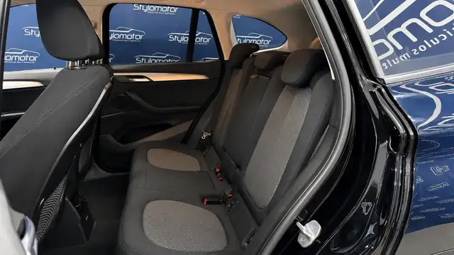 BMW X1 view 24